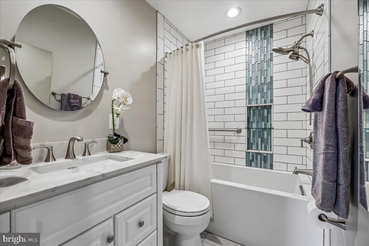 823 Diamond Drive photo 40