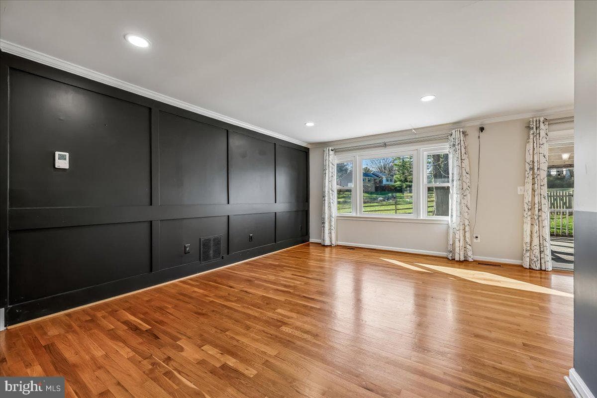 823 Diamond Drive photo 9