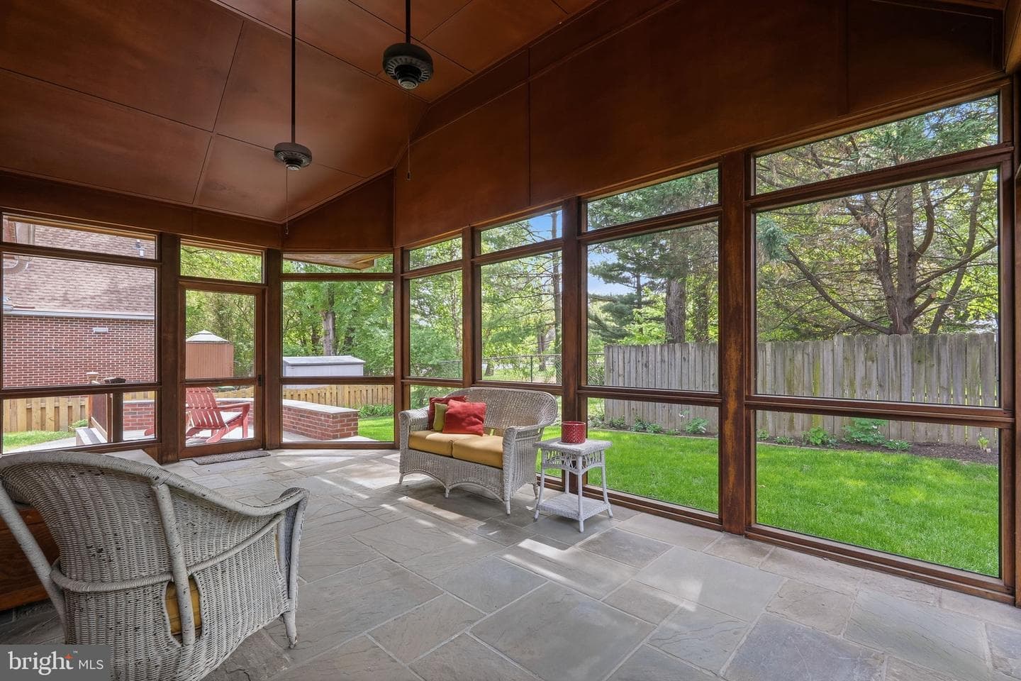 9504 Riley Road photo 23