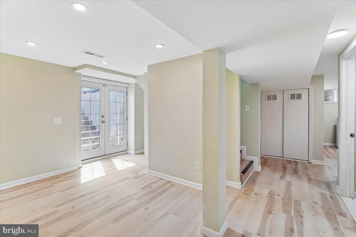 1405 Matthews Drive photo 23