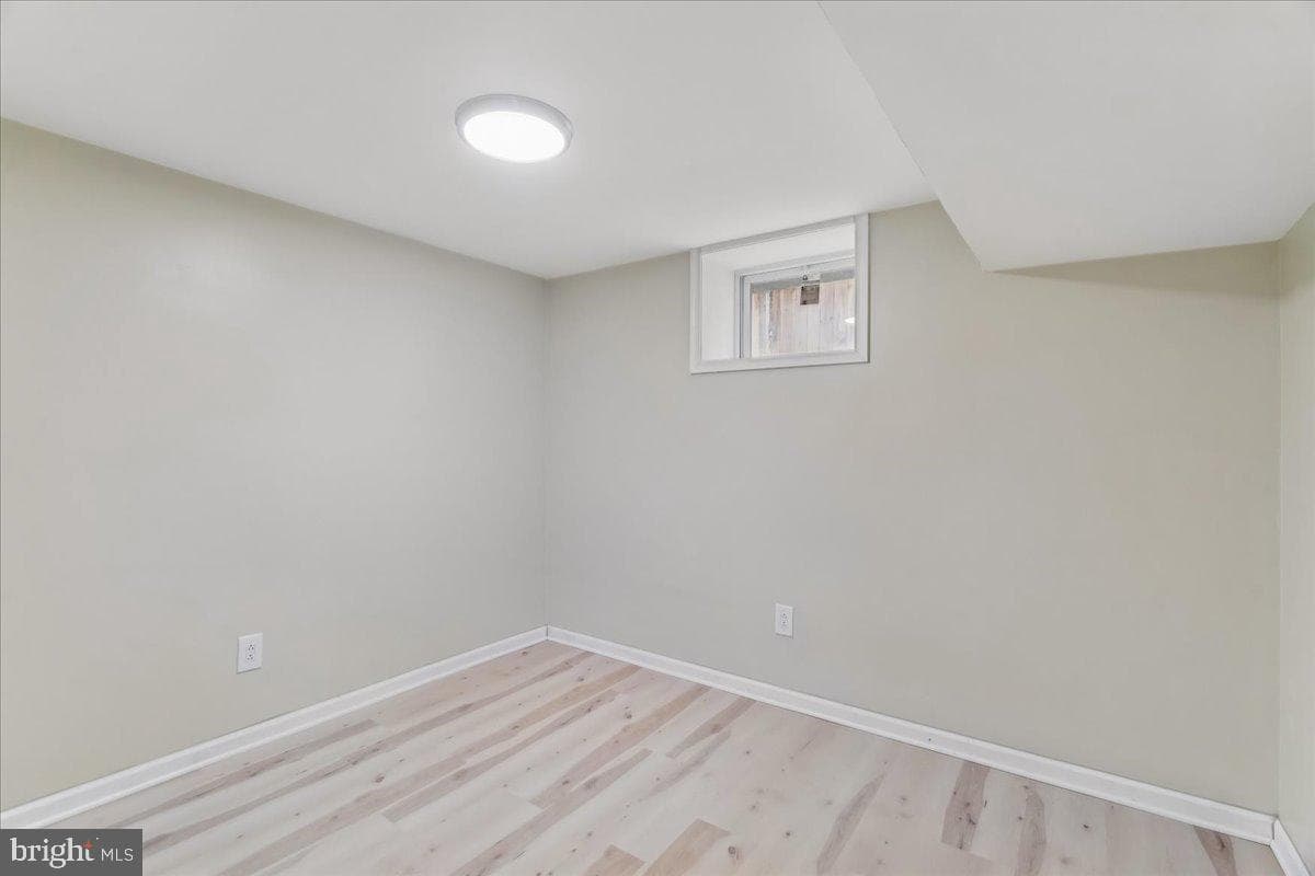 1405 Matthews Drive photo 27