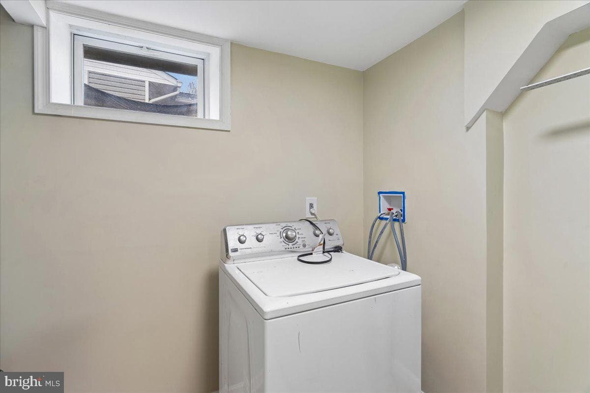1405 Matthews Drive photo 28