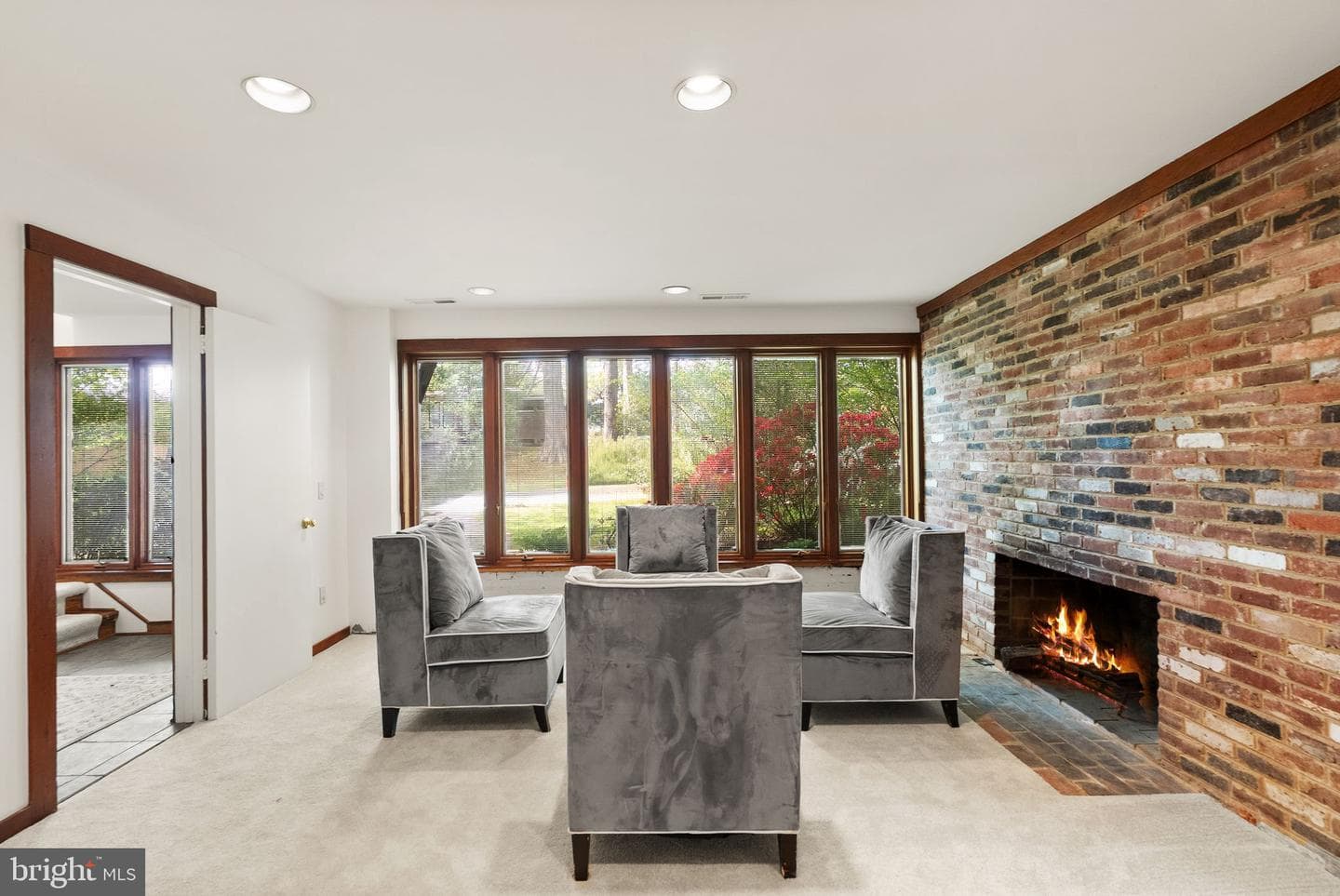 5927 Onondaga Road photo 7