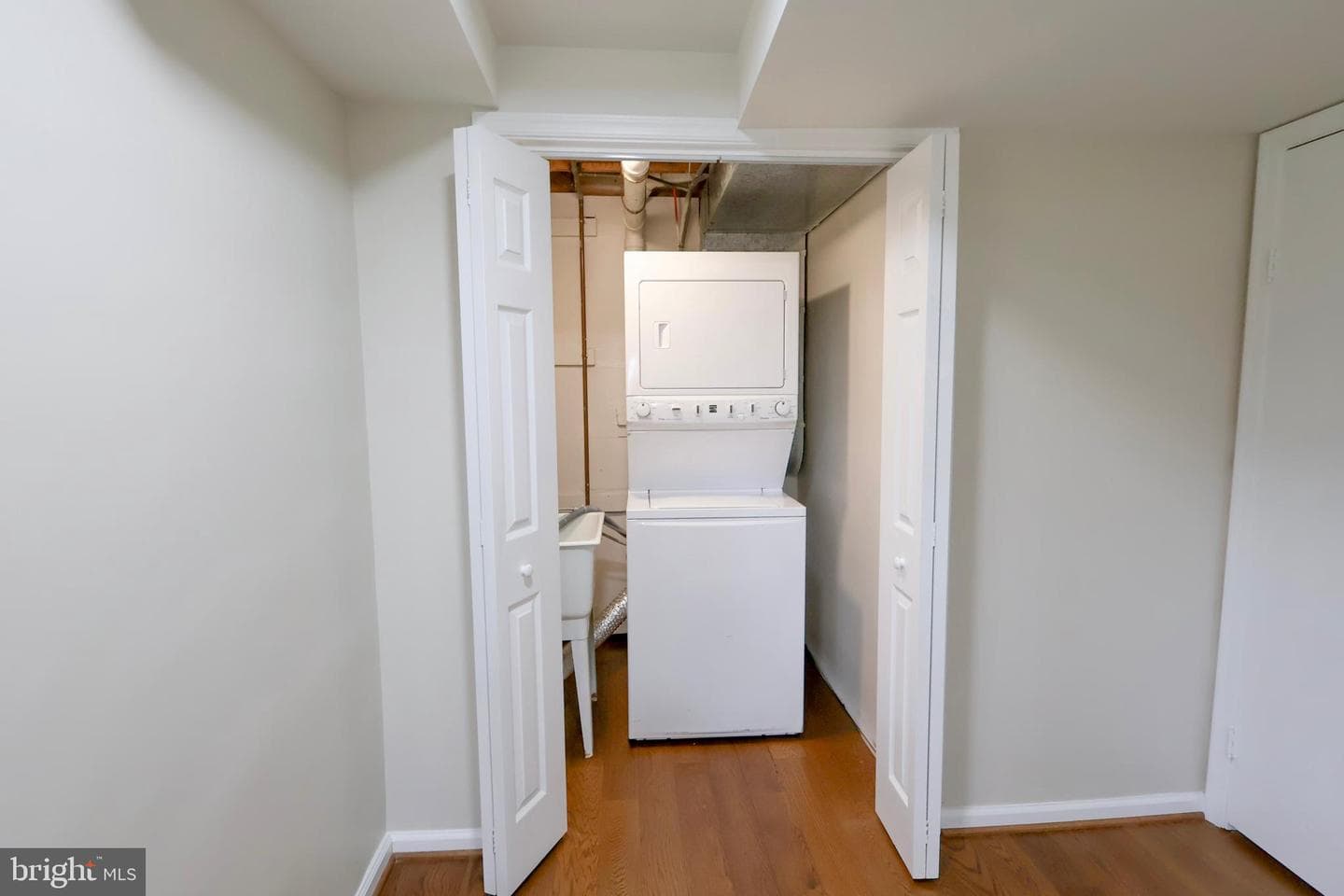 2800 Gunarette Way photo 45