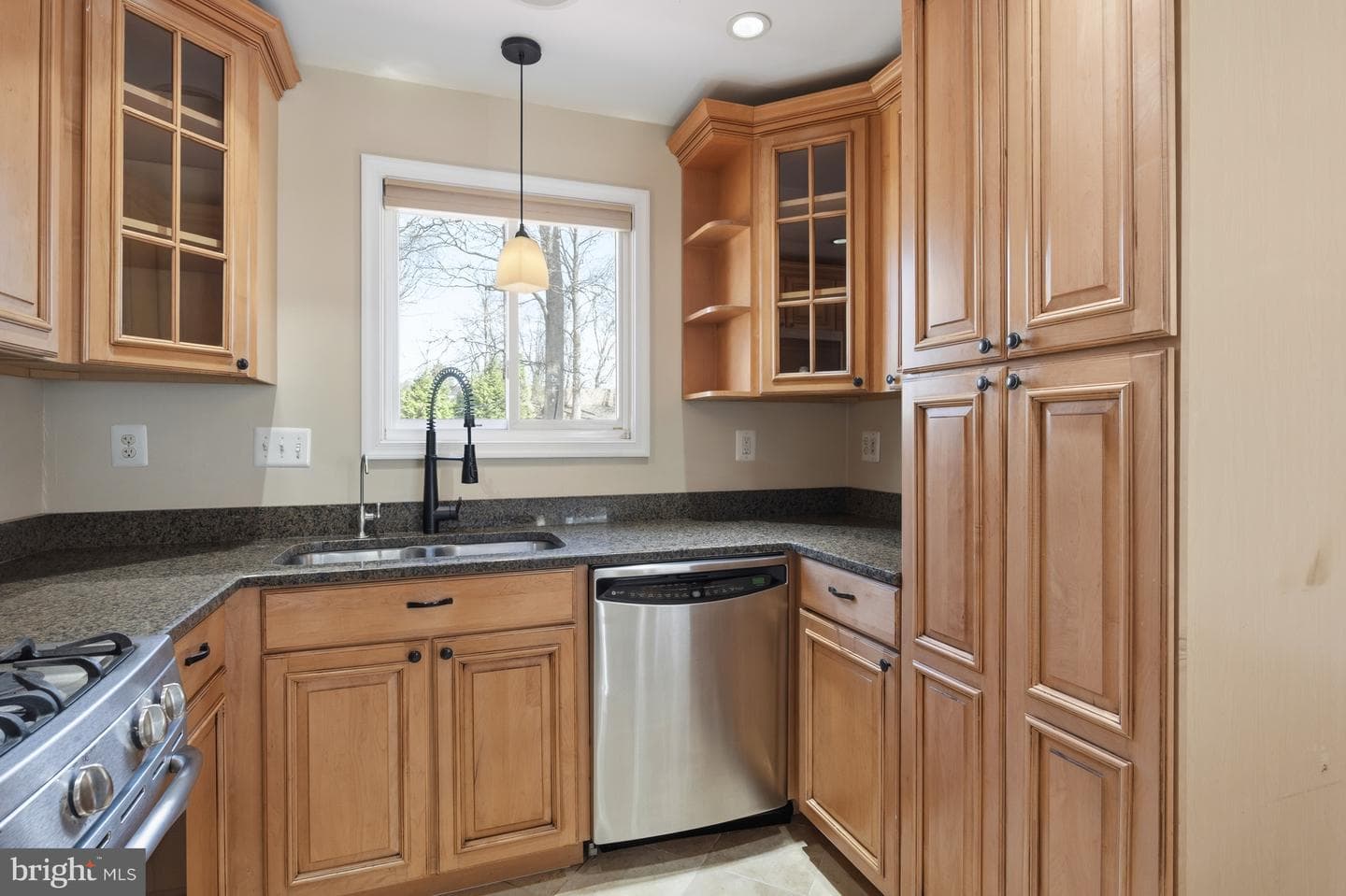 124 Woodland Road photo 17
