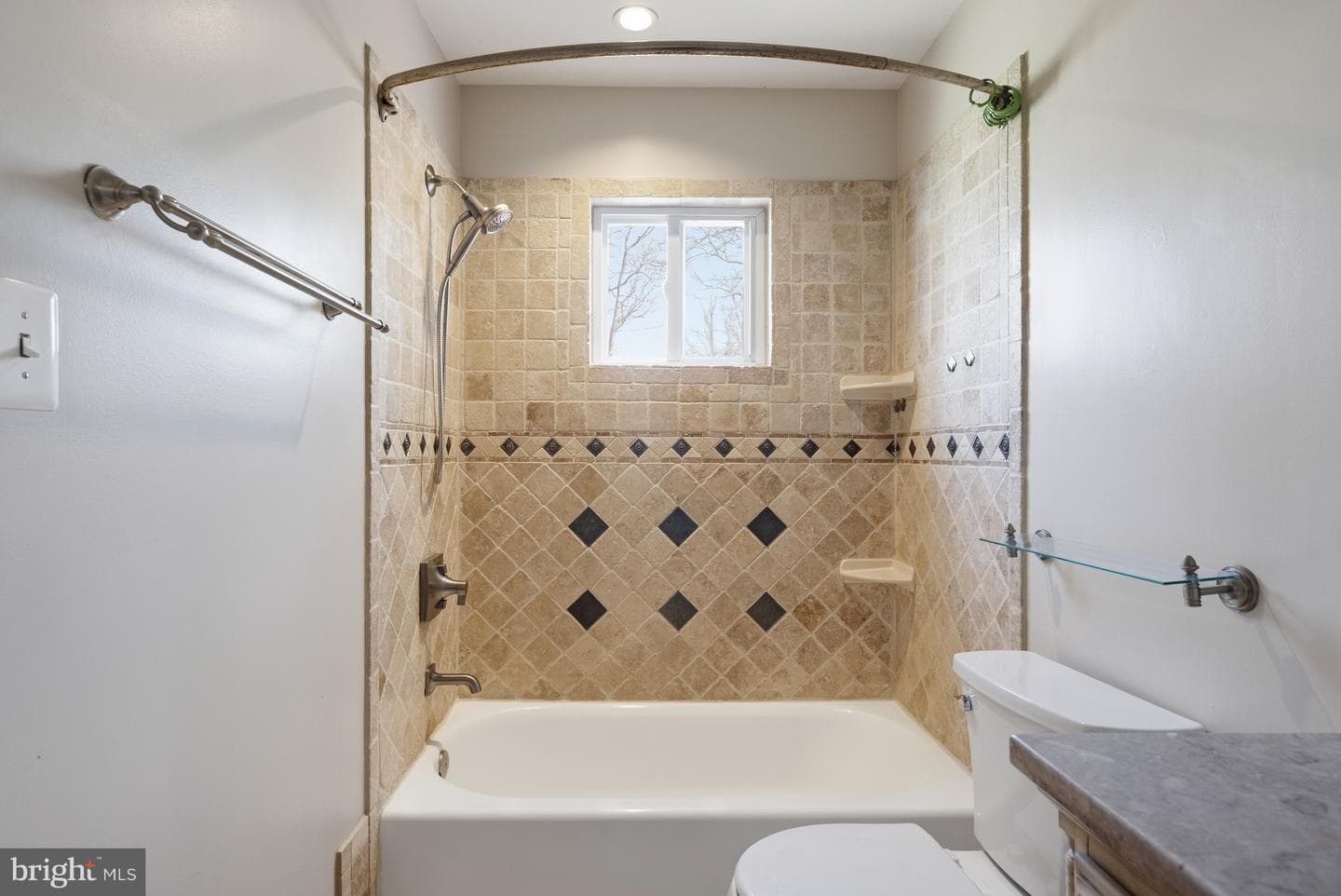 124 Woodland Road photo 27