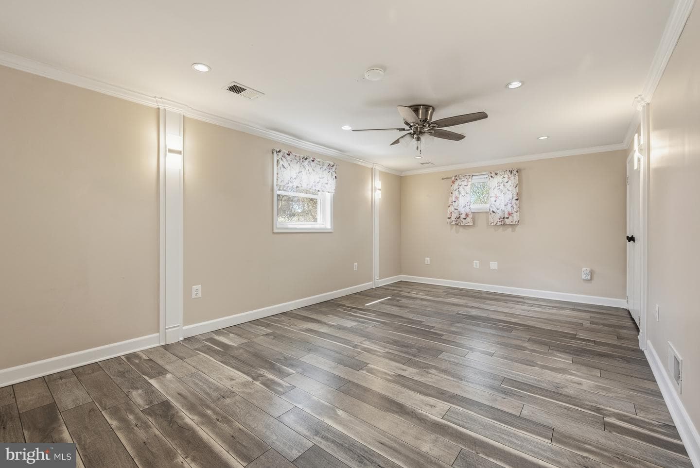 124 Woodland Road photo 36