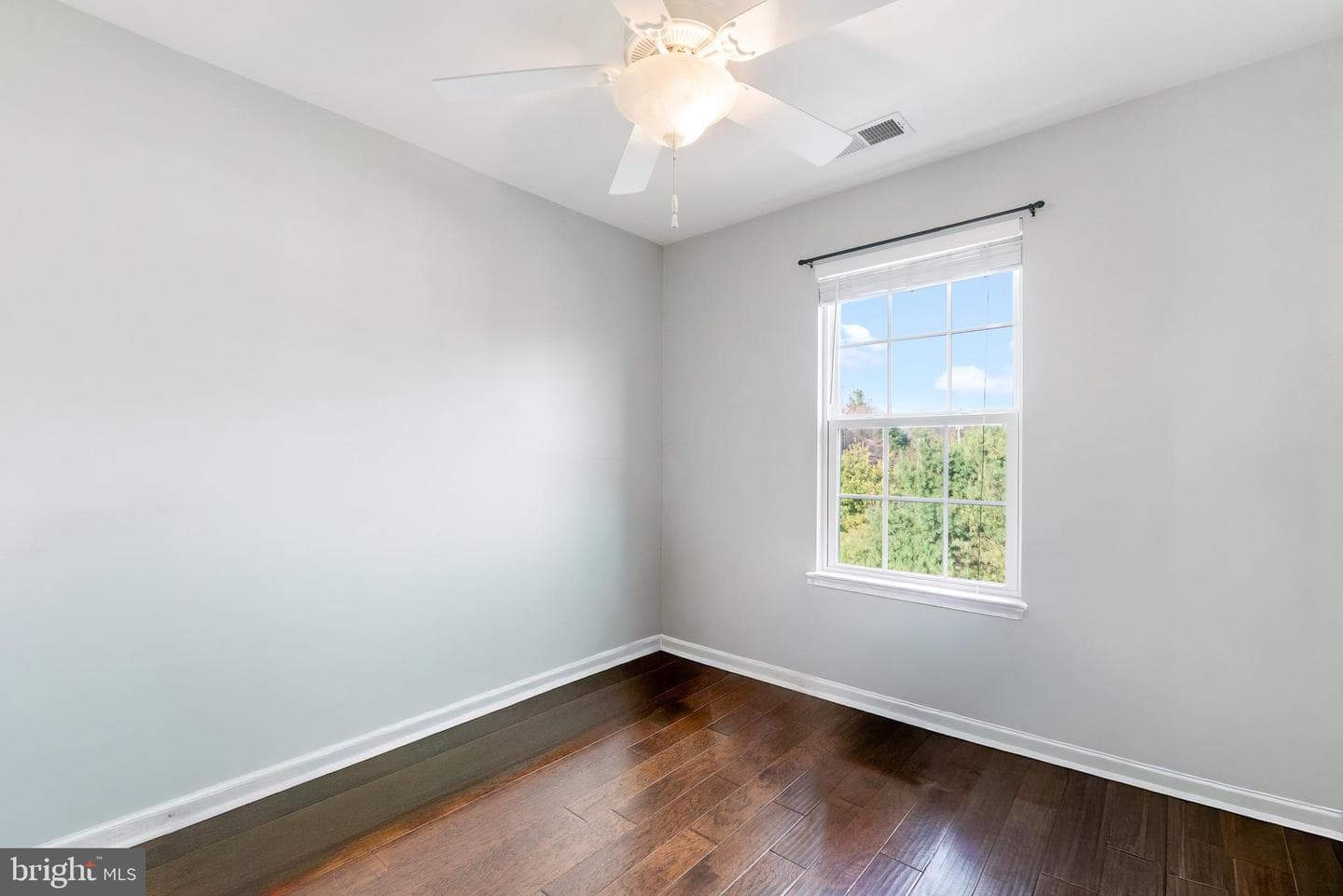 4805 Brightwood Circle photo 16