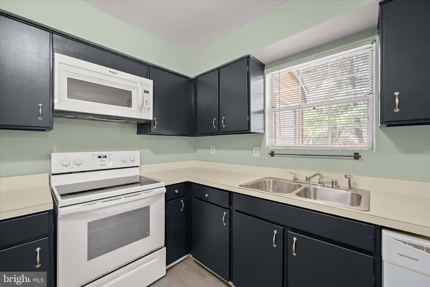 11112 Black Forest Way photo 18