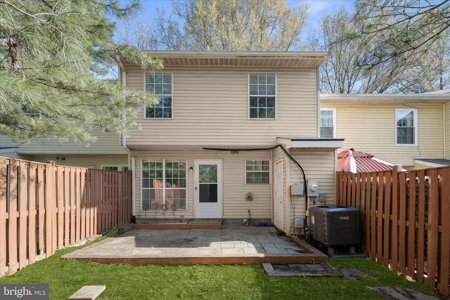 11112 Black Forest Way photo 6