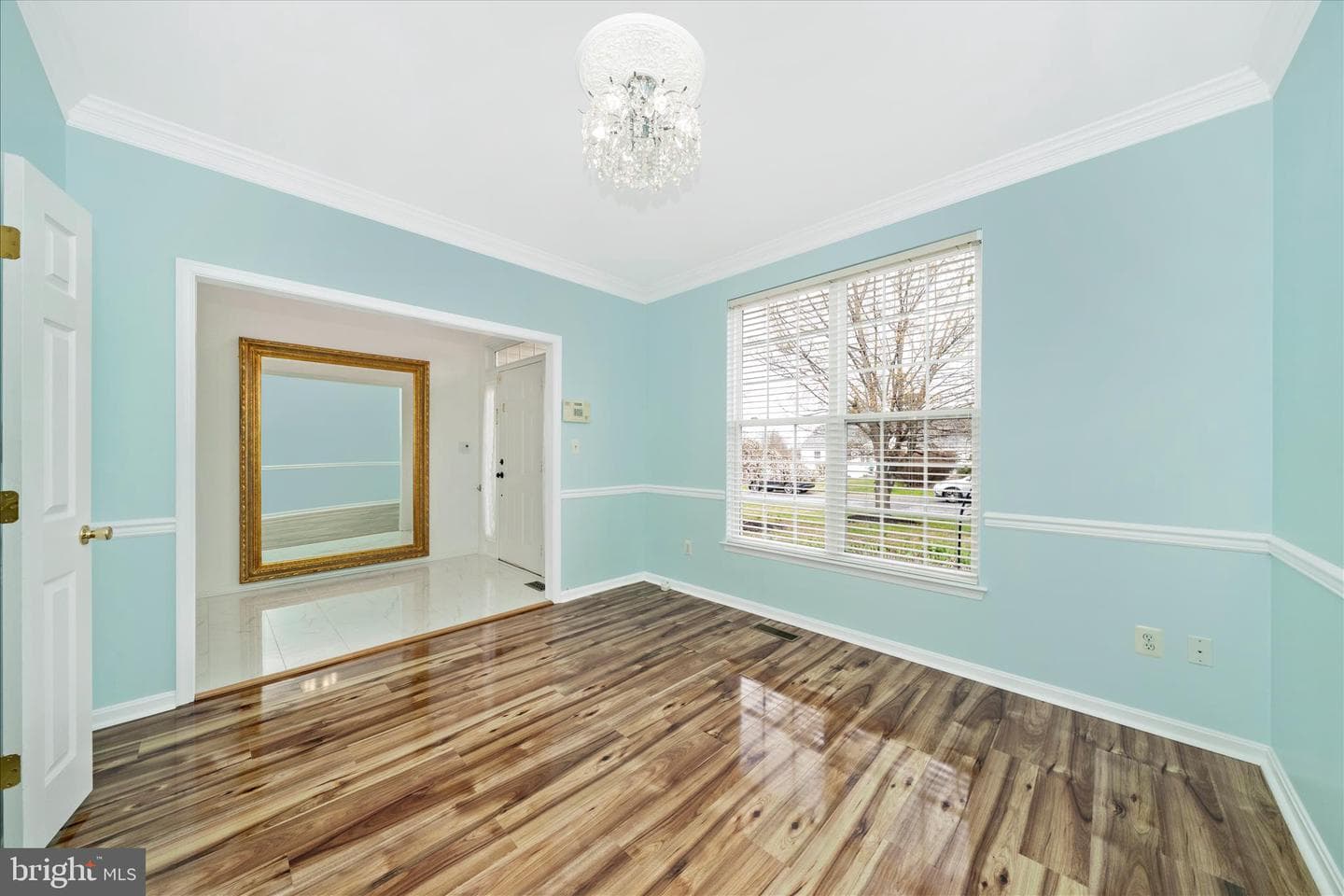 26031 Mount Vernon Avenue photo 18
