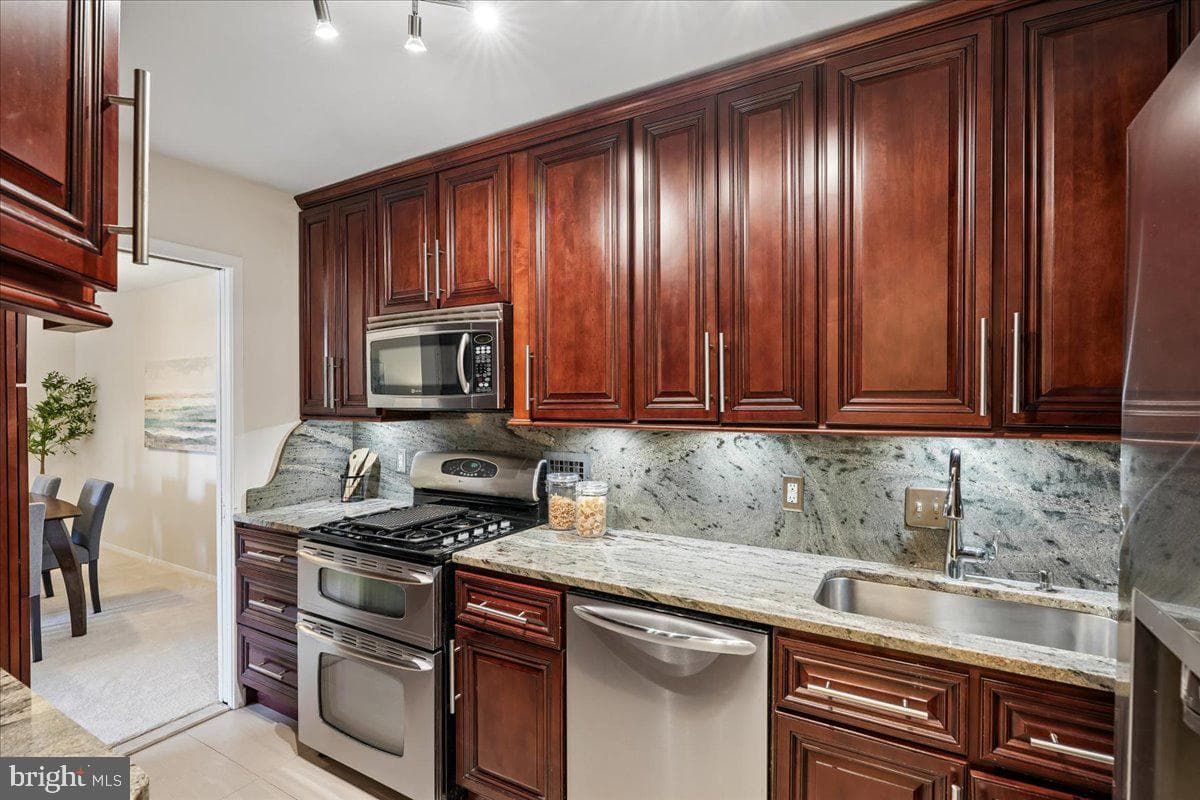 5500 Friendship Boulevard #1226n photo 4