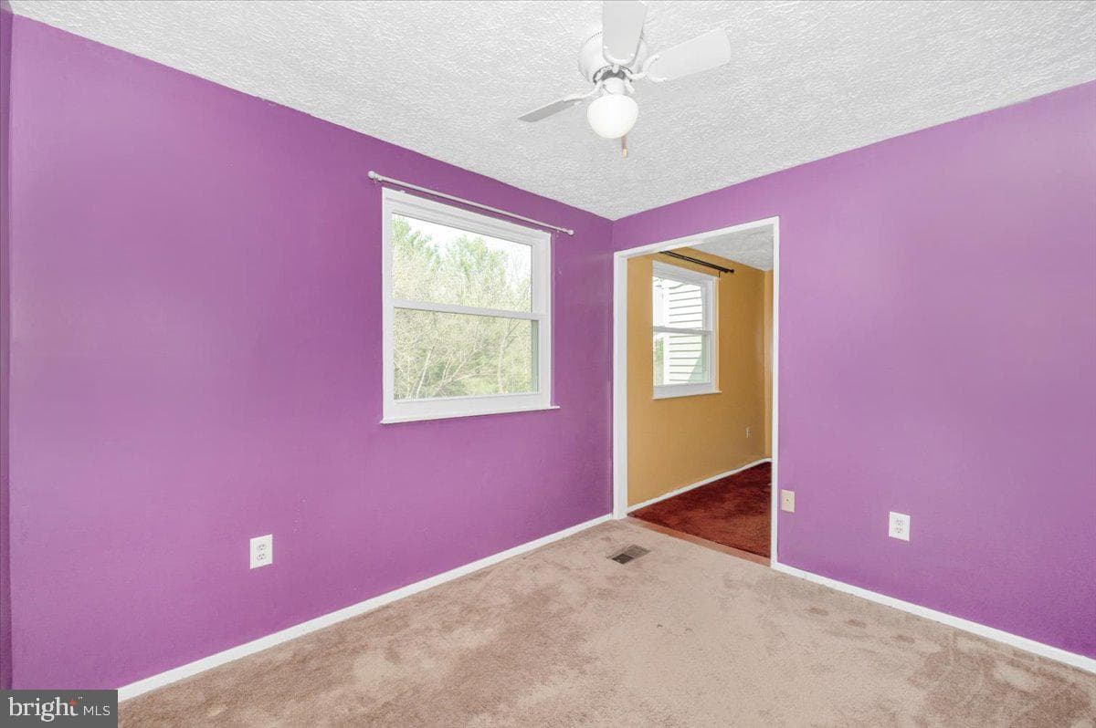 24224 Newbury Road photo 36