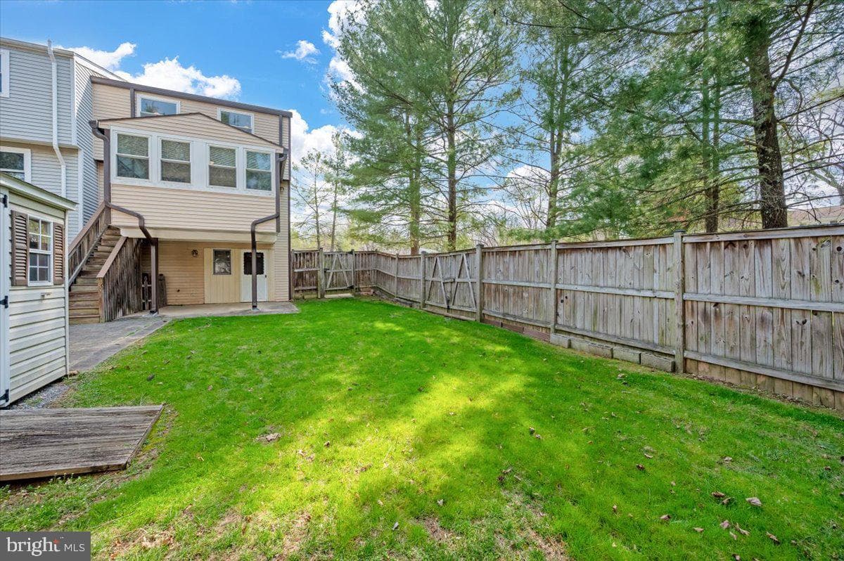 24224 Newbury Road photo 55