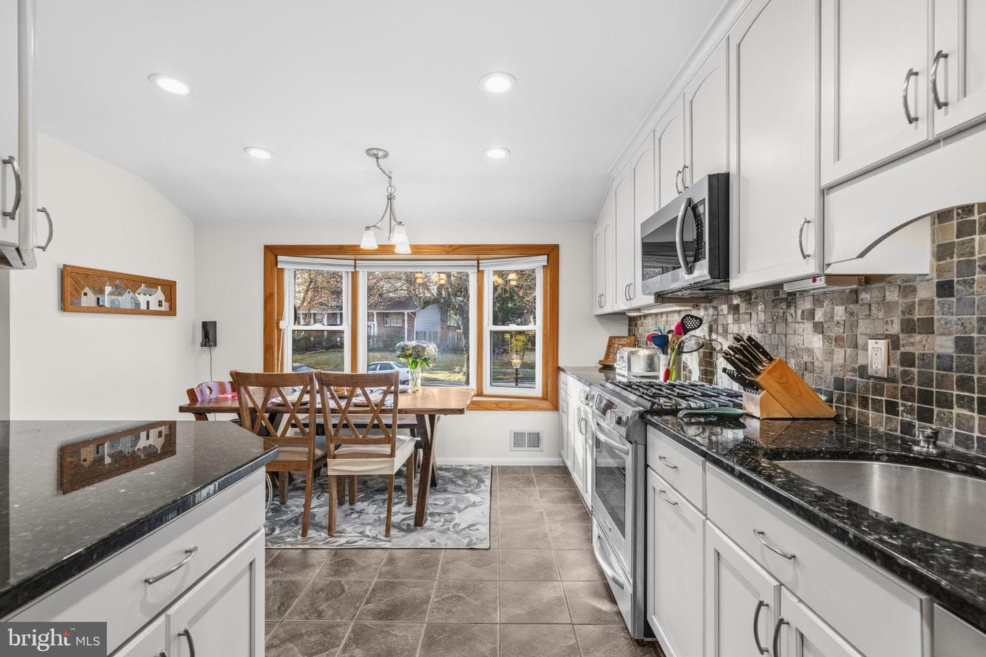 5609 Pier Drive photo 8