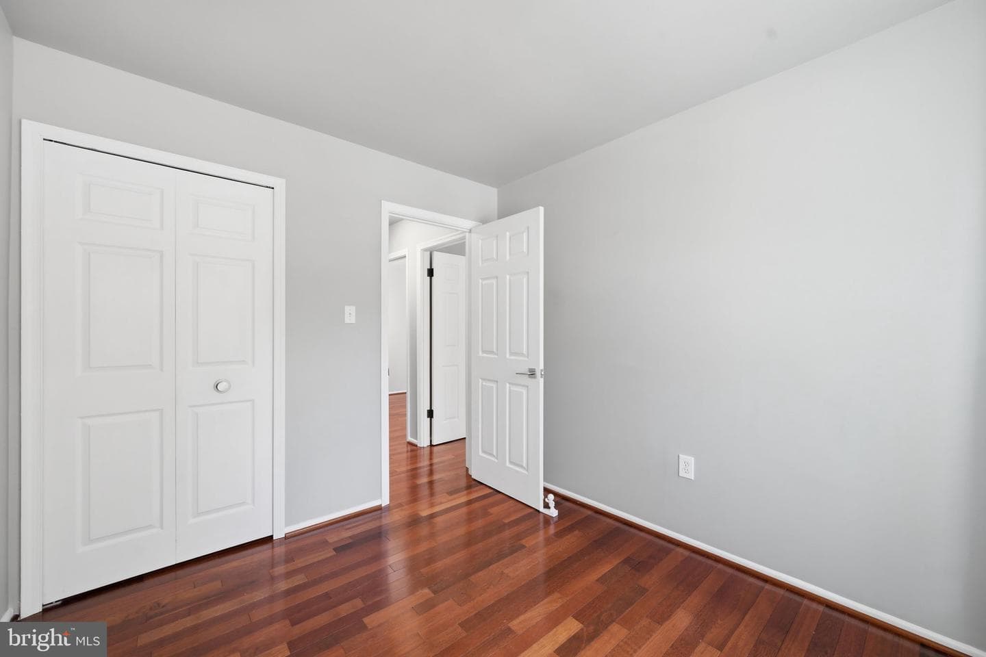 7 Bentley Court photo 14