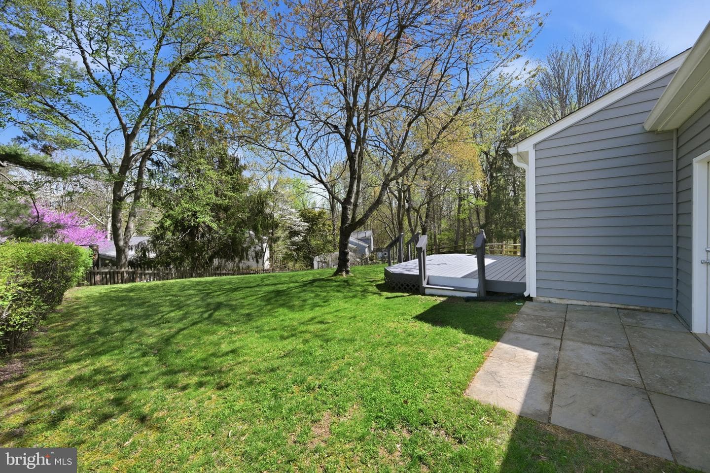 7 Bentley Court photo 32