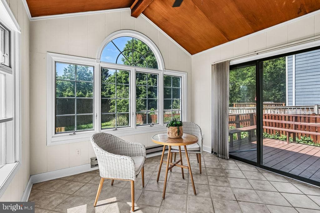 812 Forest Glen Road photo 16
