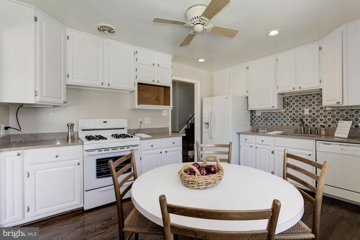 6400 Redwing Road photo 19