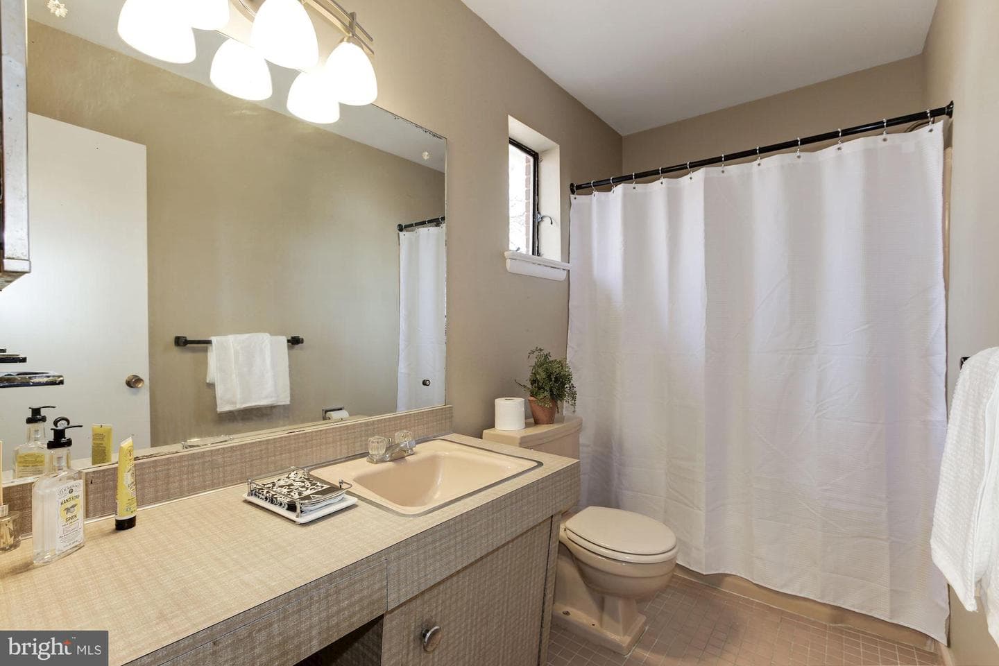 6400 Redwing Road photo 34