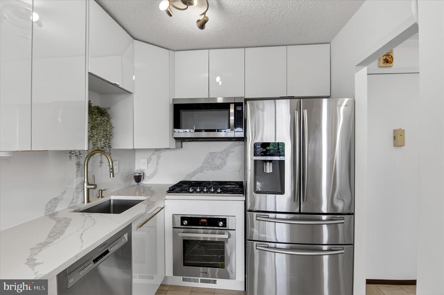 5225 Pooks Hill Road #715n photo 6