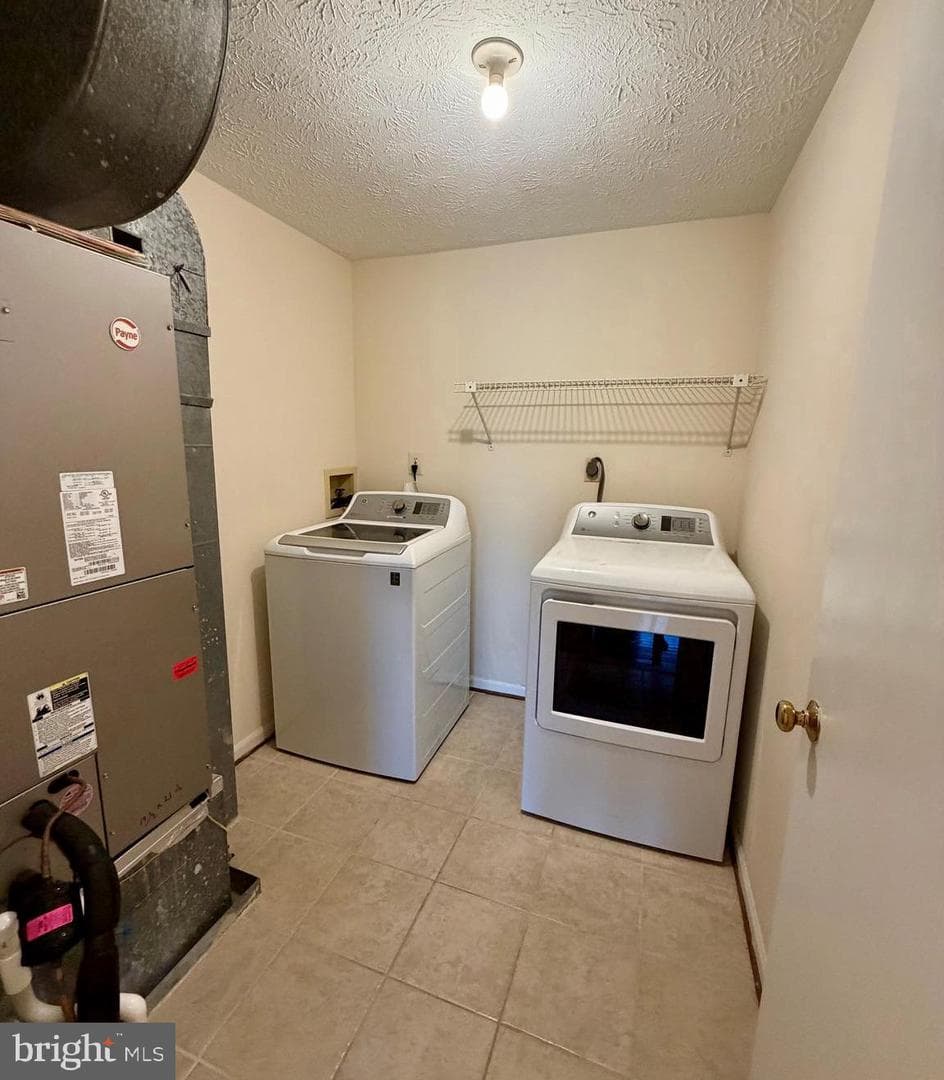 407 Palmtree Drive photo 25