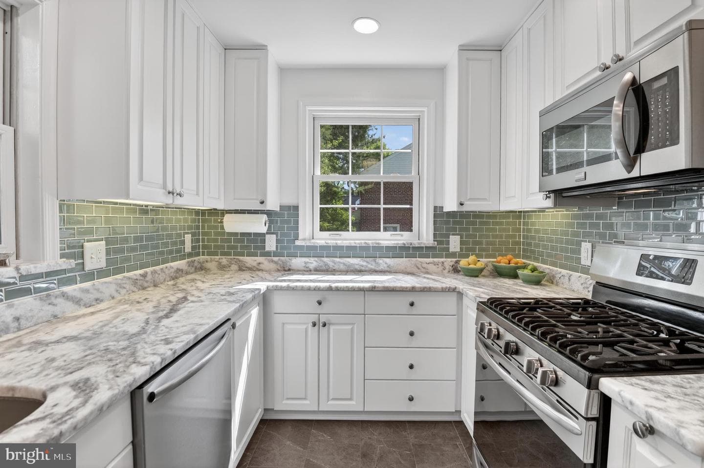 203 Baden Street photo 15