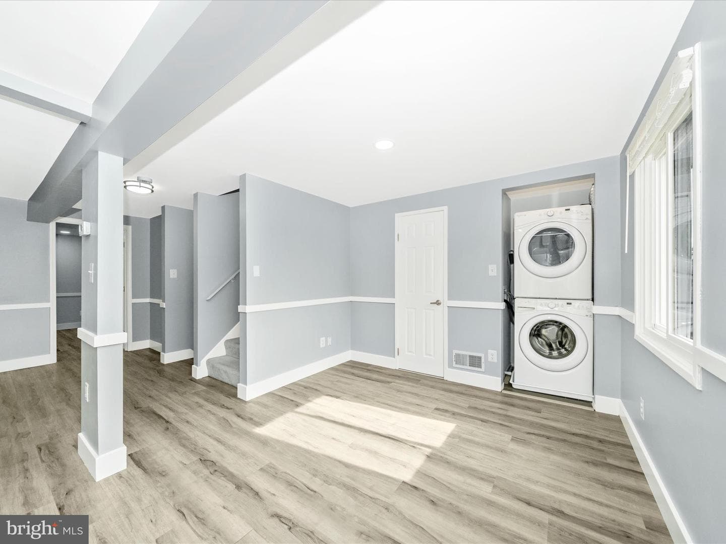 10513 Cambridge Court photo 22