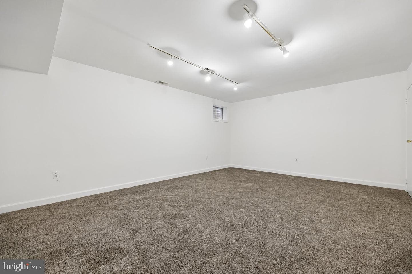 780 Princeton Place #1-780 photo 31