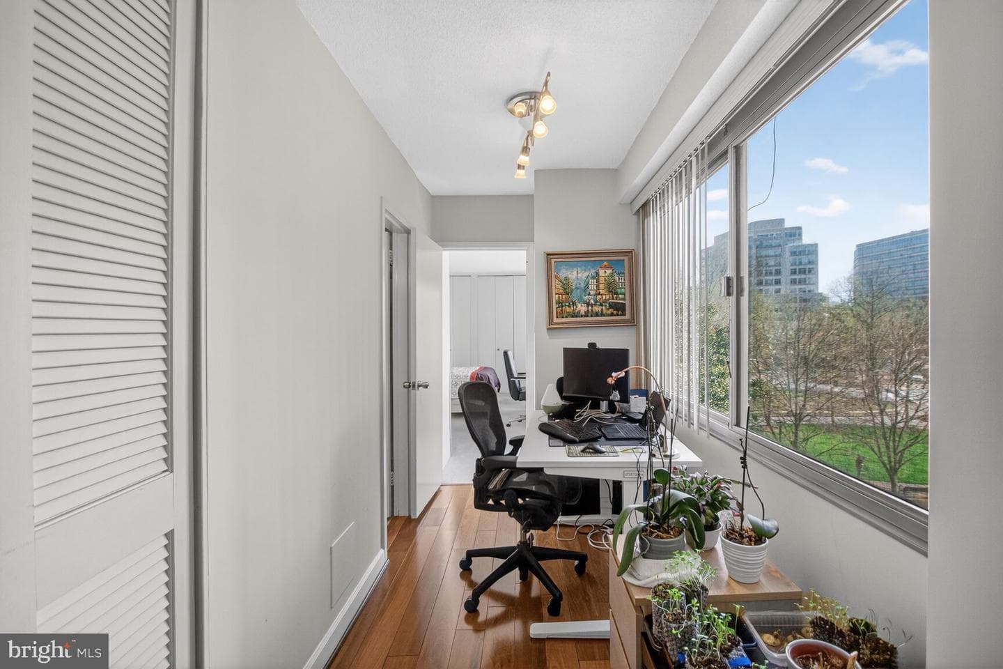 4515 Willard Avenue #702s photo 8