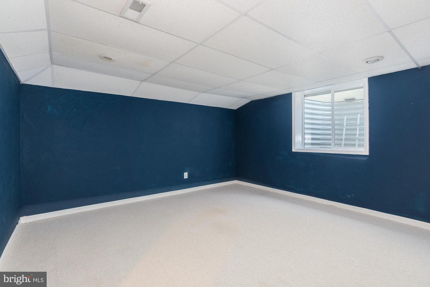 16217 Whitehaven Road photo 43