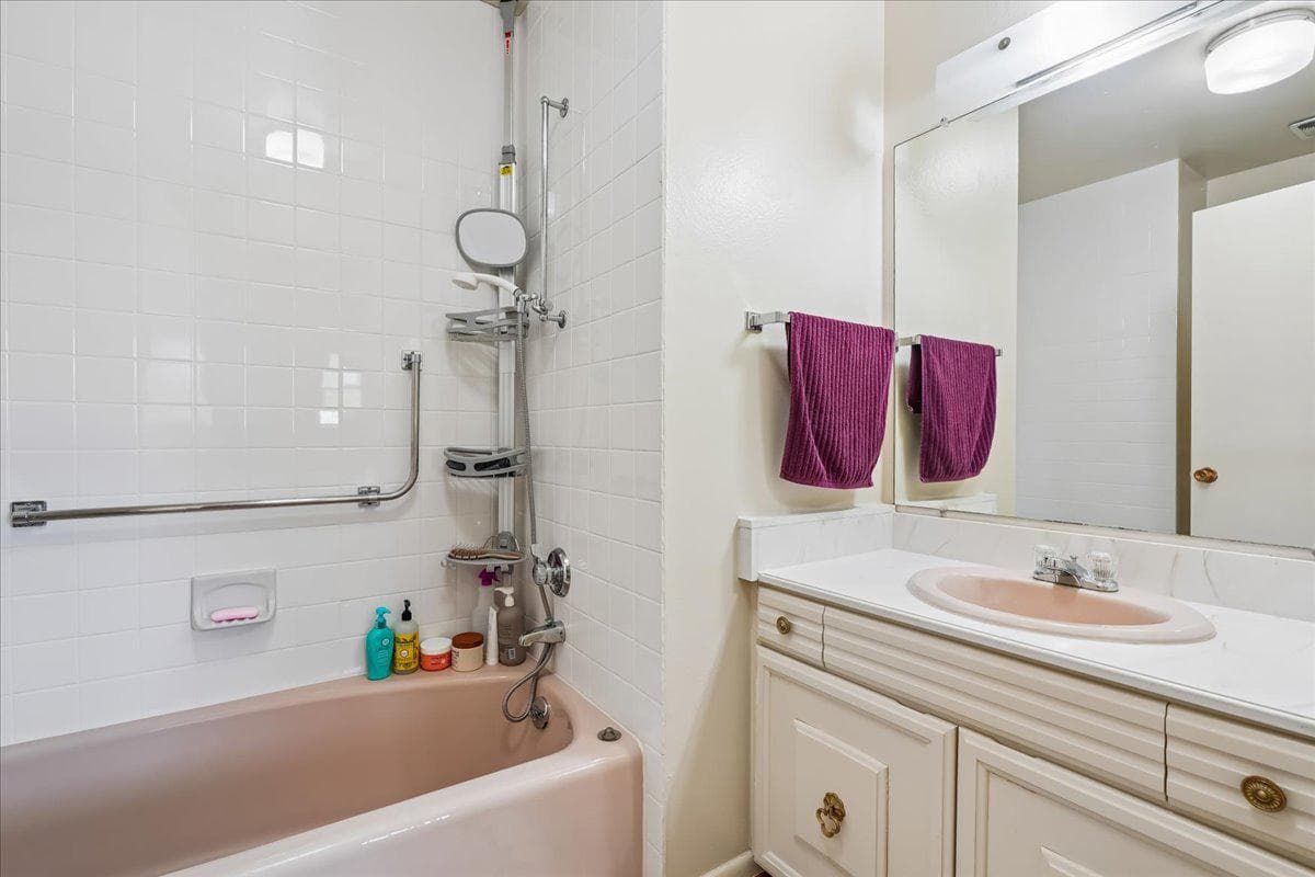 3411 S Leisure World Blvd # 90-E photo 18