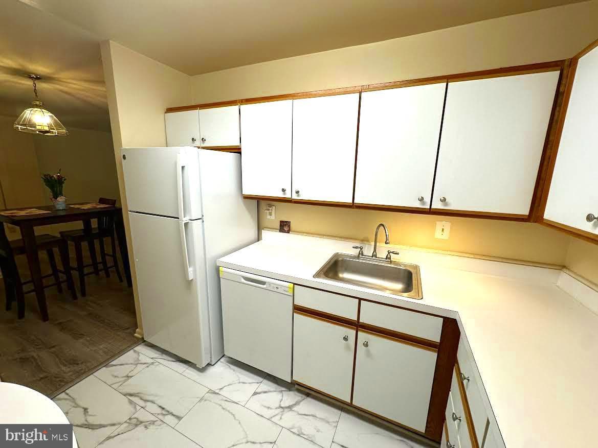 4977 Battery Lane #1-203 photo 20