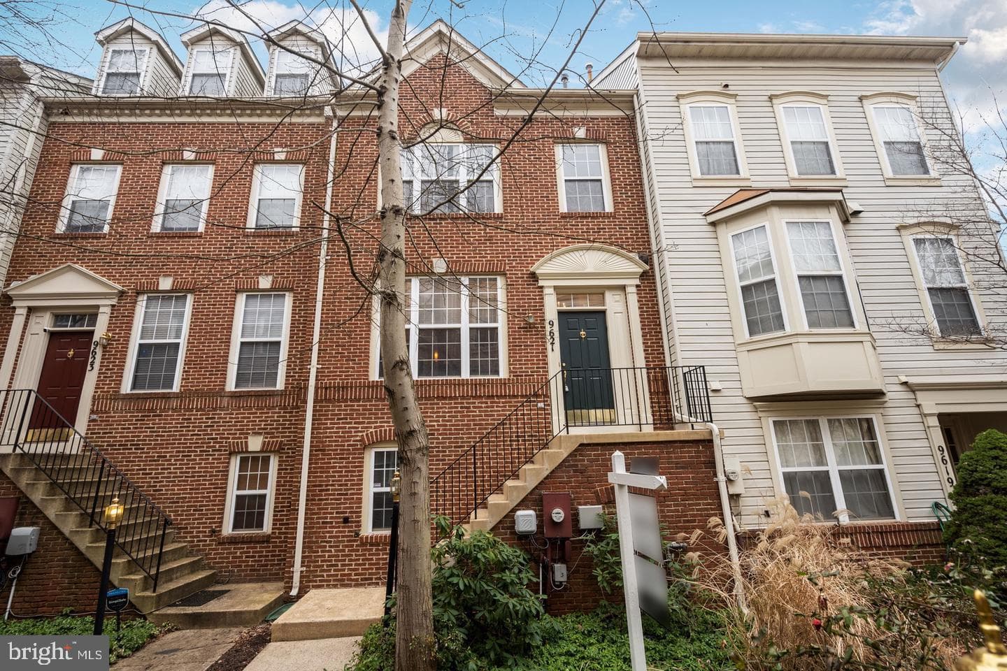 9621 Athens Place photo 2