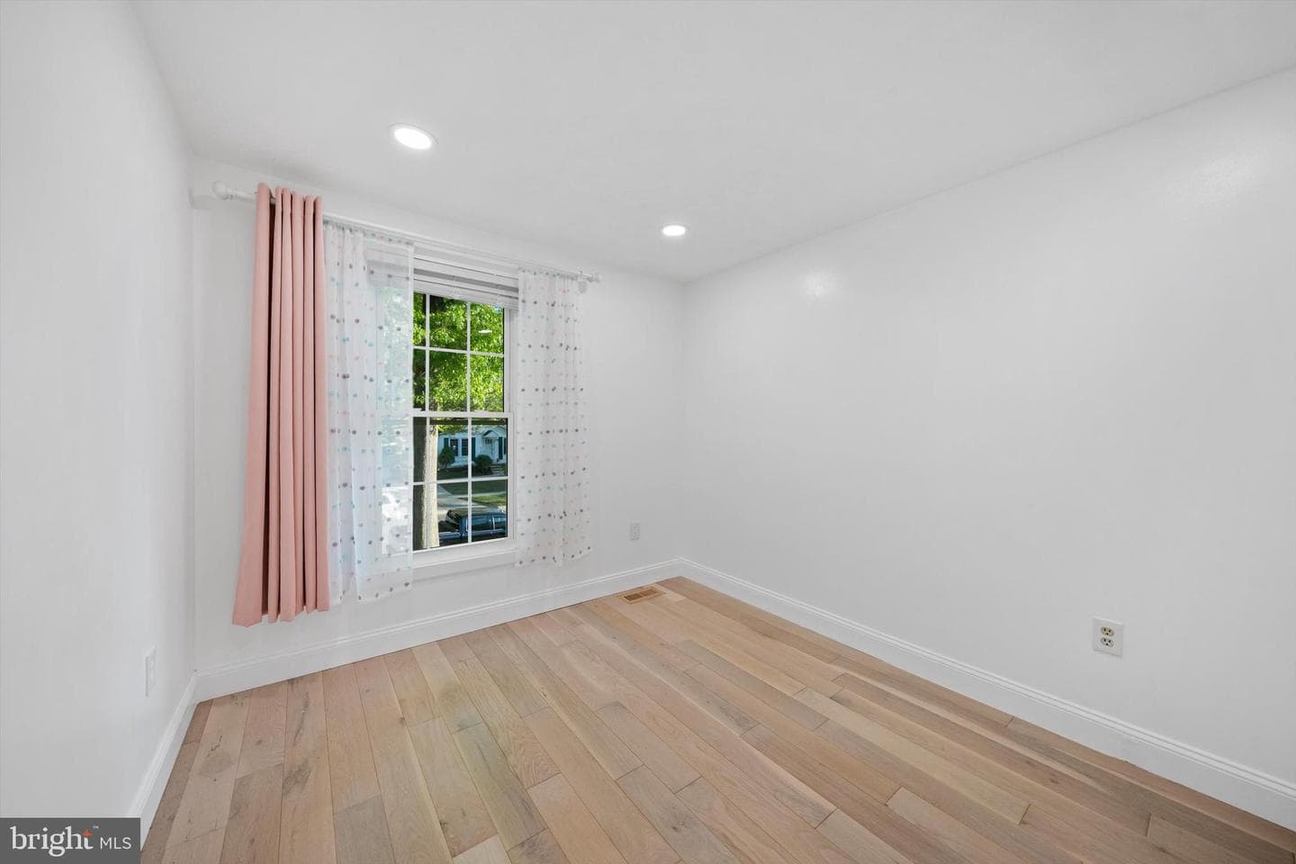 7504 Brenish Drive photo 18