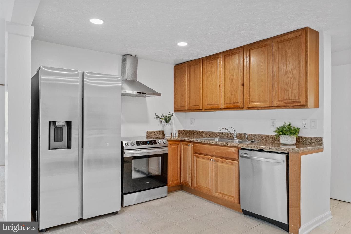 7504 Brenish Drive photo 9