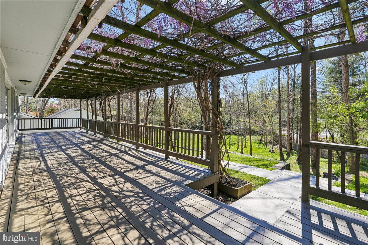 14400 Jones Lane photo 14