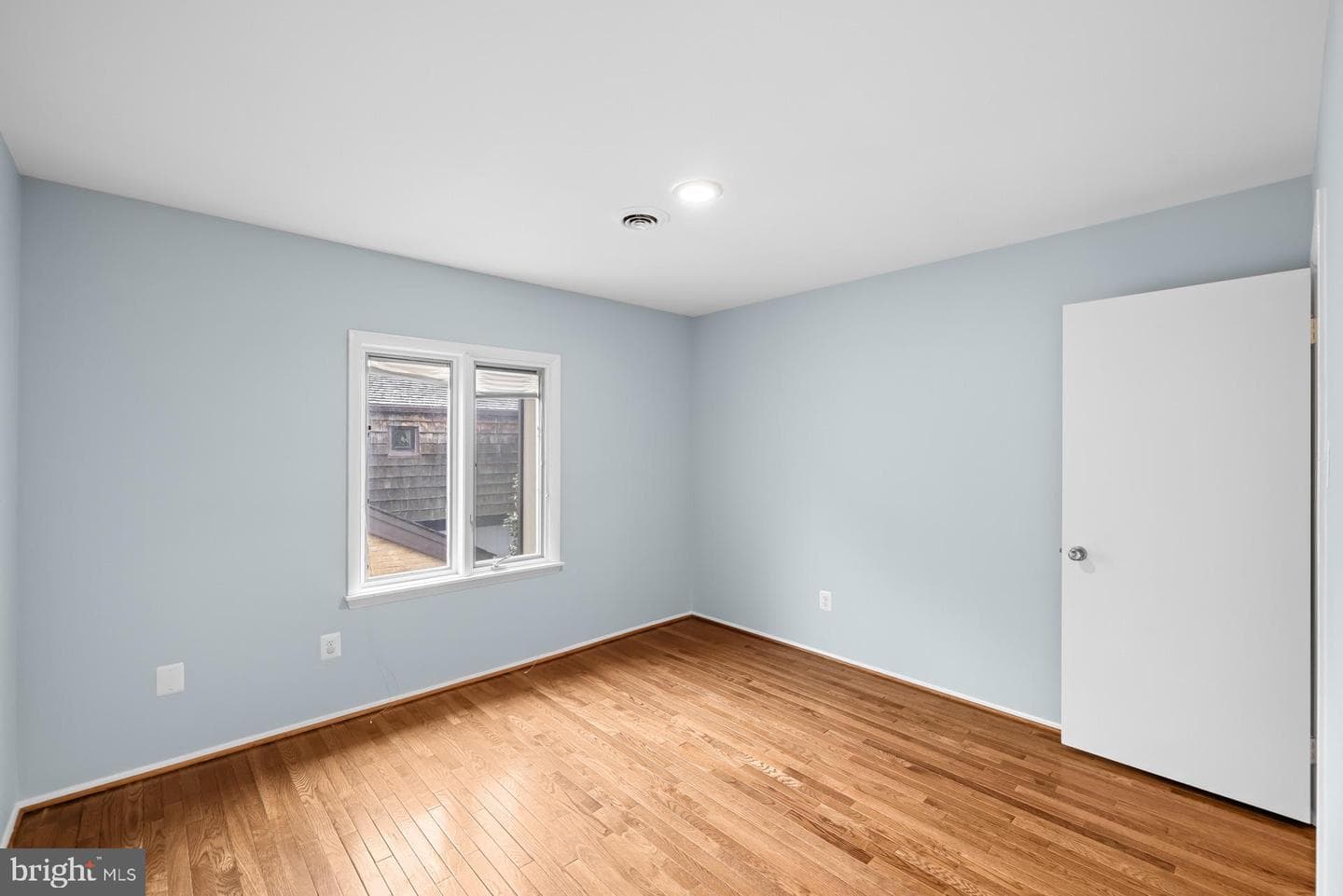 6309 Friendship Court photo 53