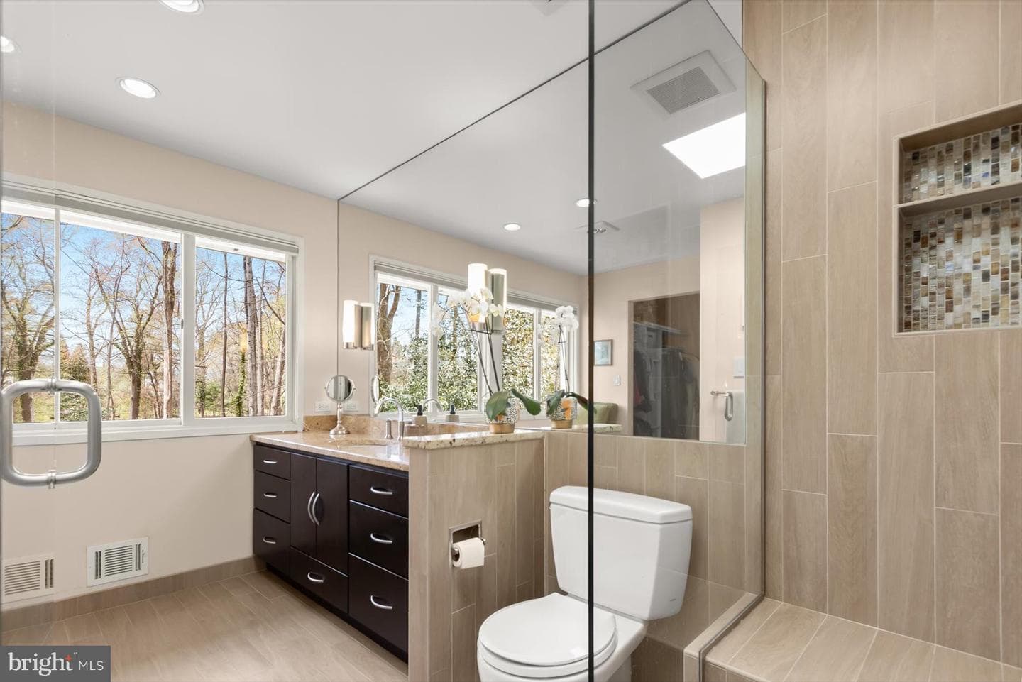 8104 Fenway Road photo 27