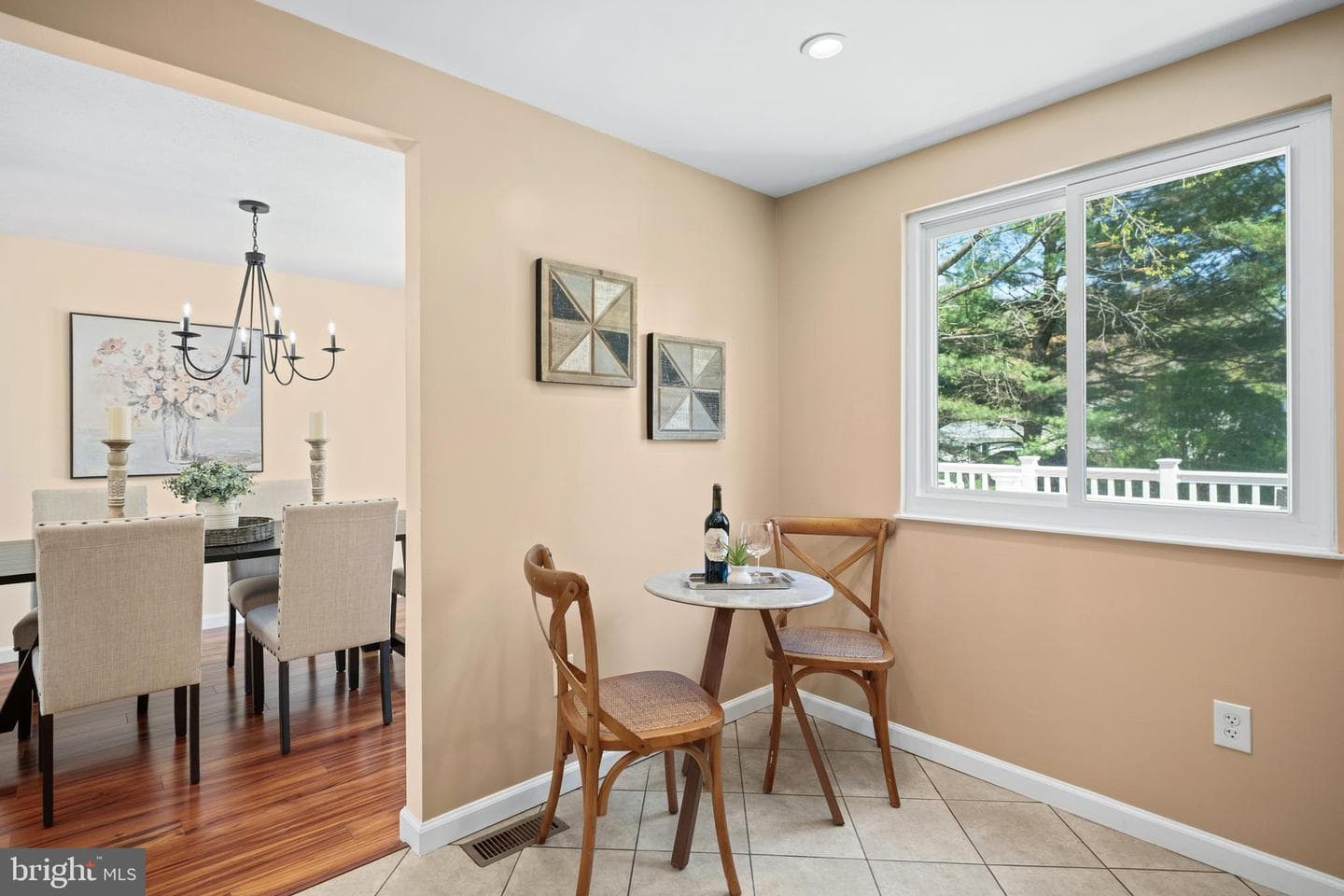 19517 Laguna Drive photo 9