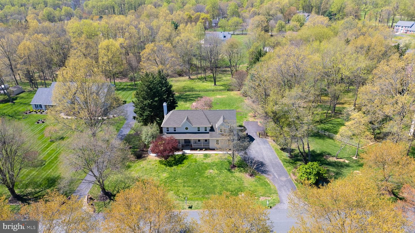 20116 Sweet Meadow Lane photo 72