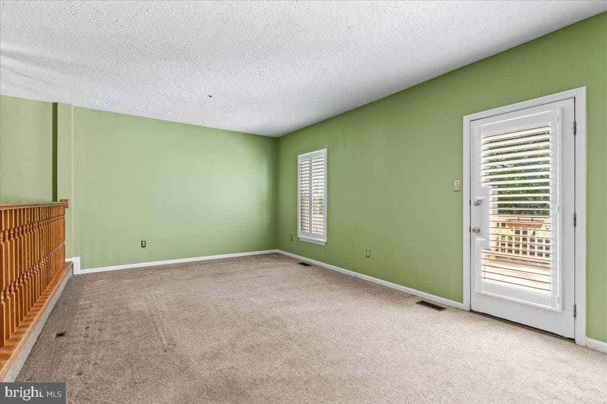 20540 Lowfield Drive photo 23