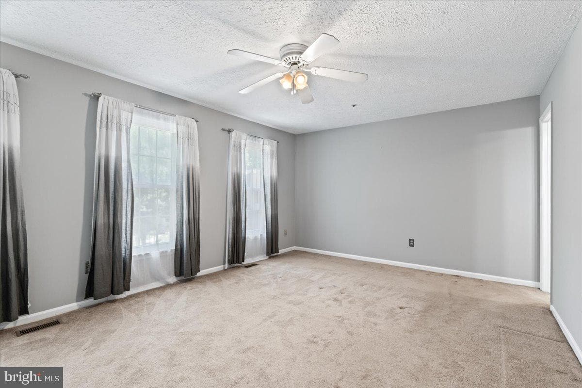 20540 Lowfield Drive photo 28