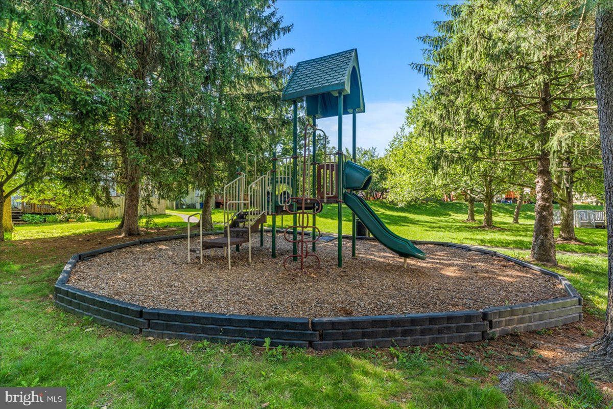 20540 Lowfield Drive photo 50