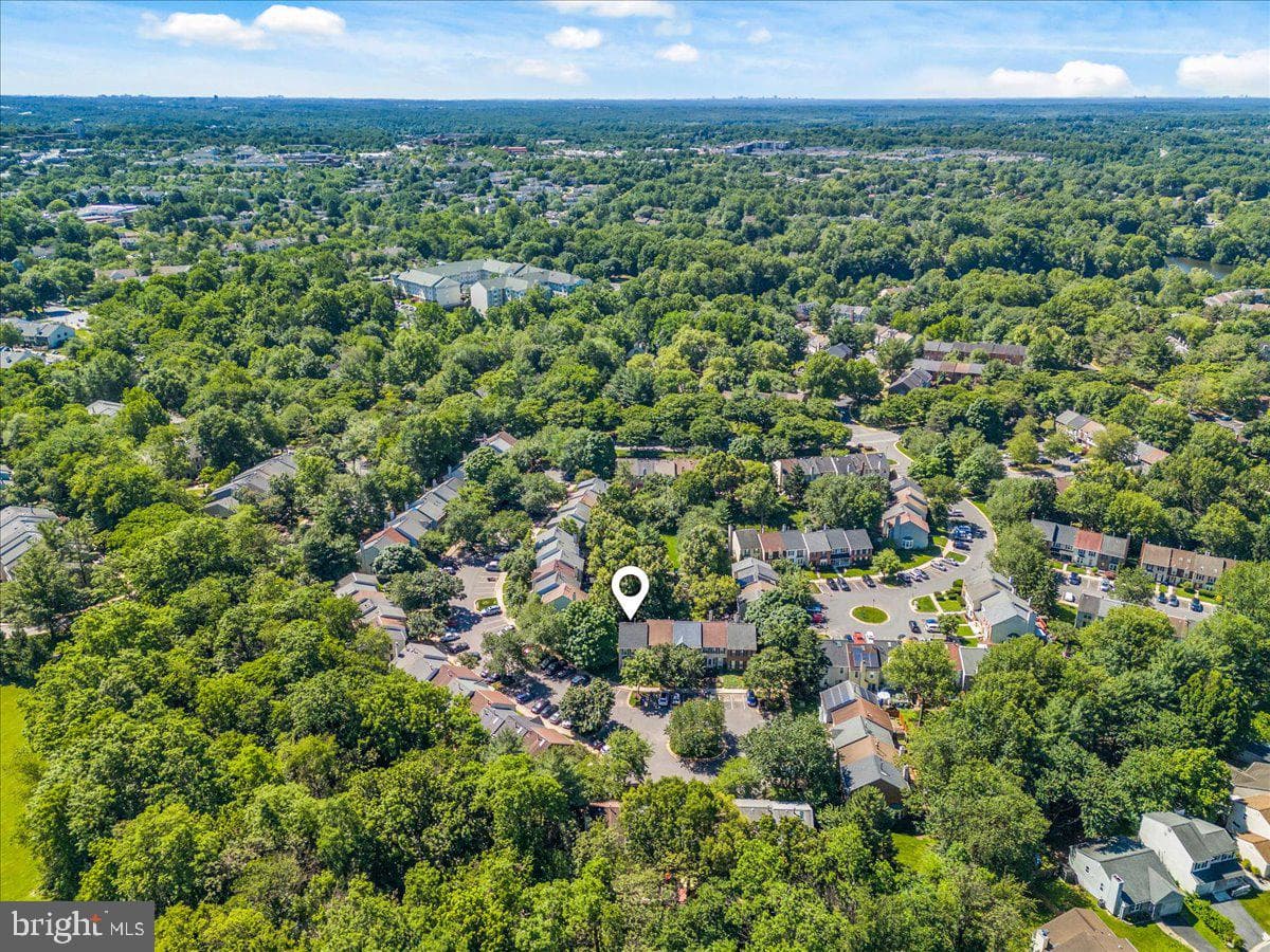 20540 Lowfield Drive photo 60
