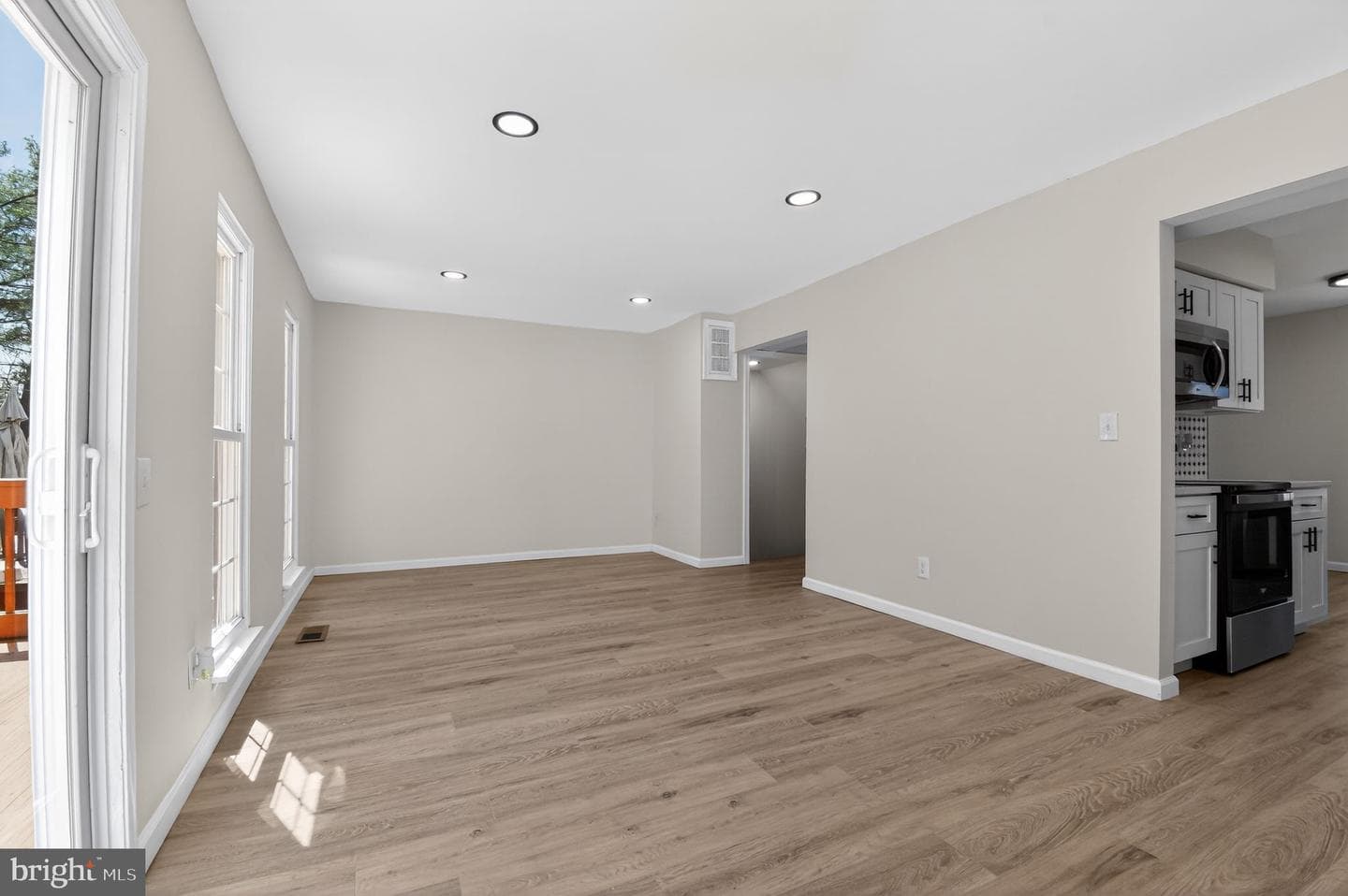 18223 Smoke House Court photo 7