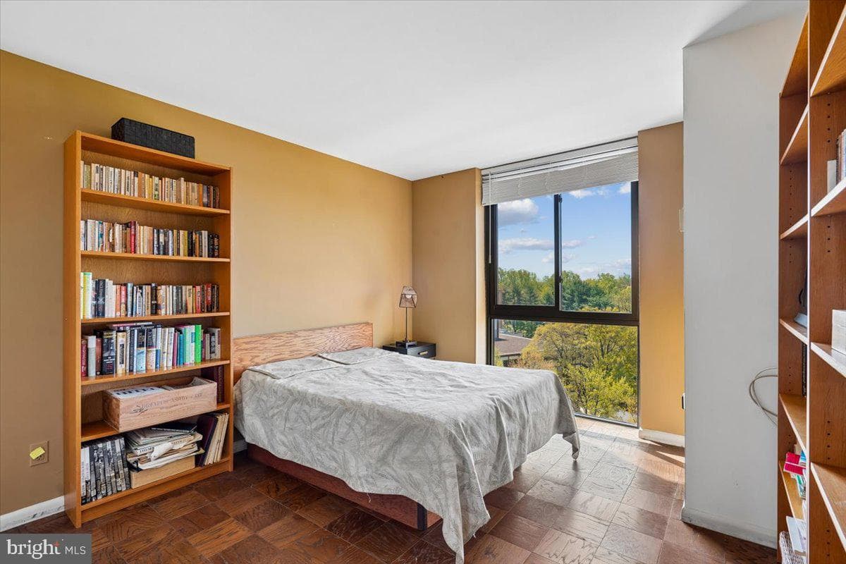 4620 N Park Avenue #1205 E photo 17