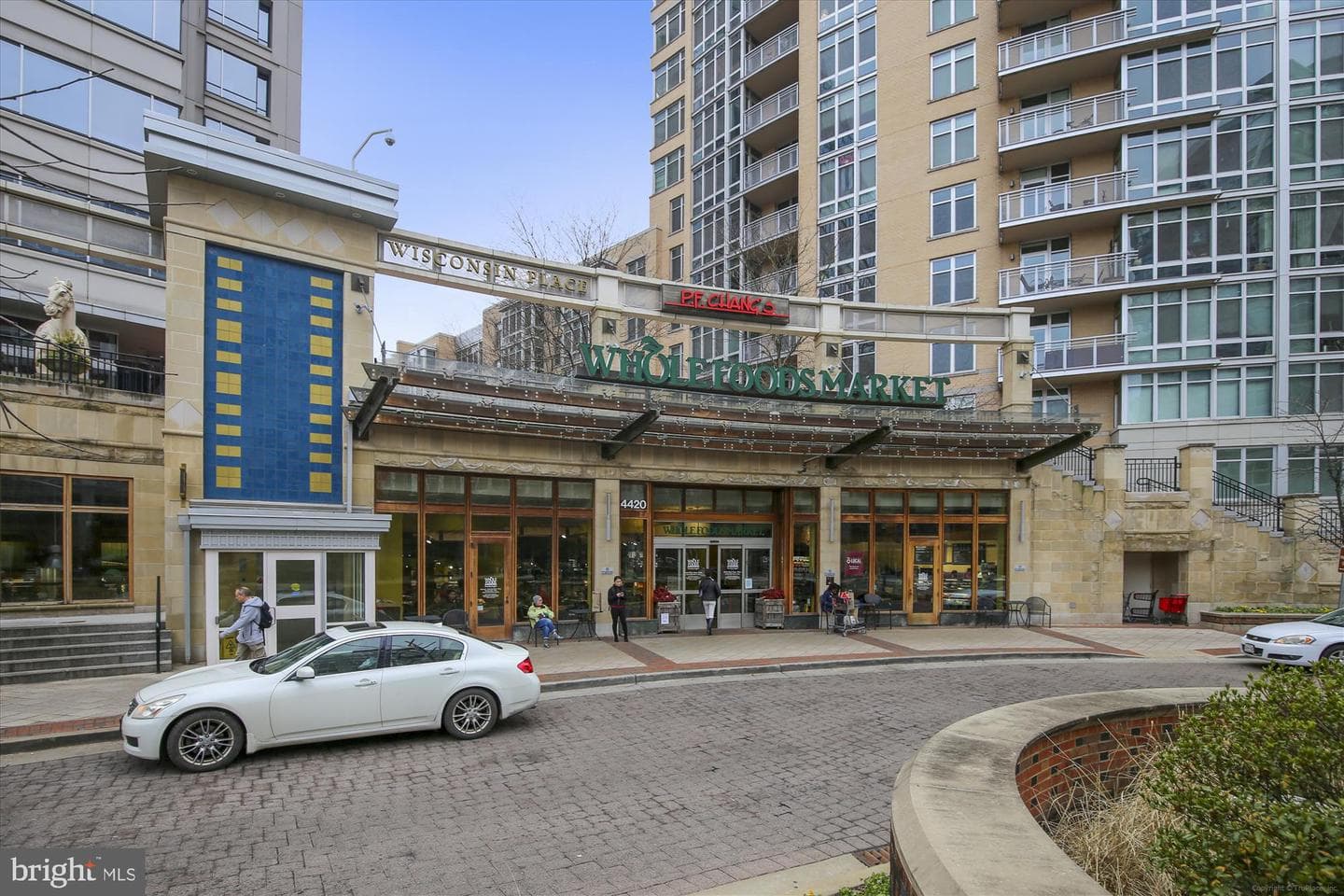 4620 N Park Avenue #1205 E photo 50