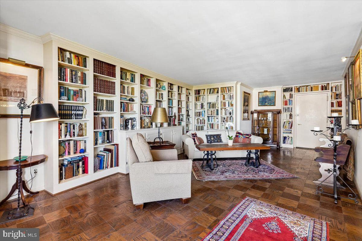 4620 N Park Avenue #1205 E photo 9