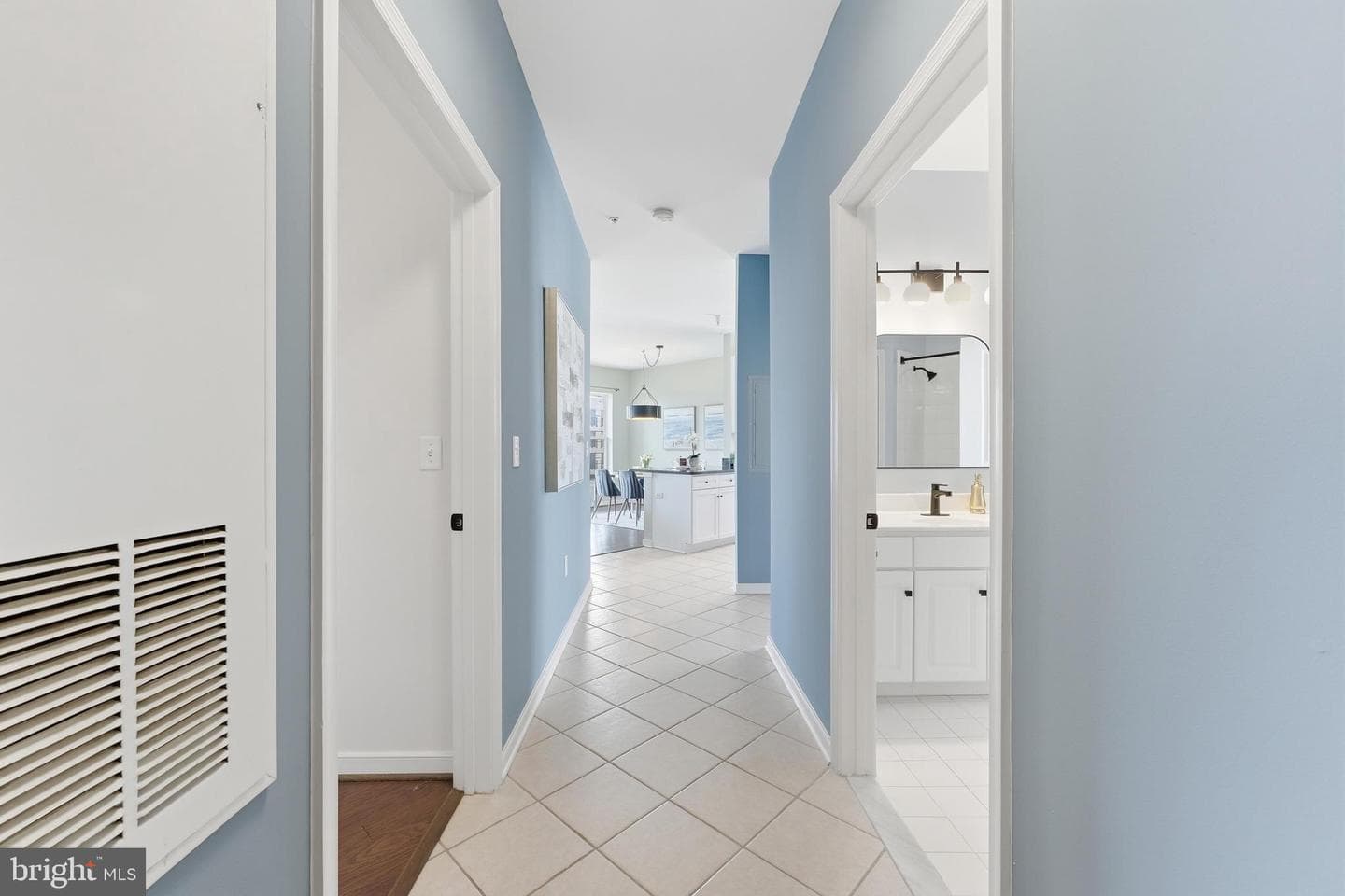 8045 Newell Street #506 photo 4